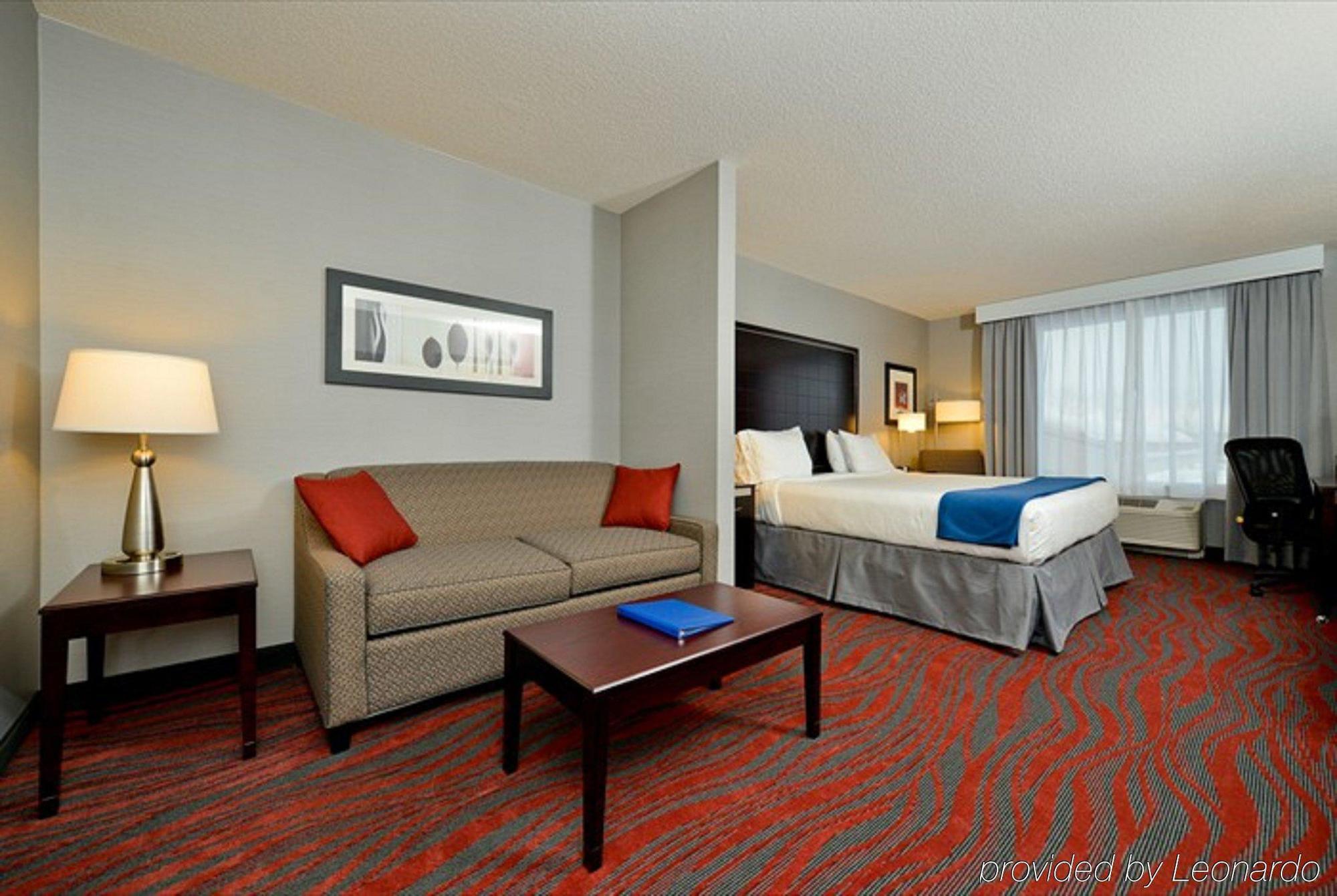 Holiday Inn Express Canandaigua - Finger Lakes Exterior photo